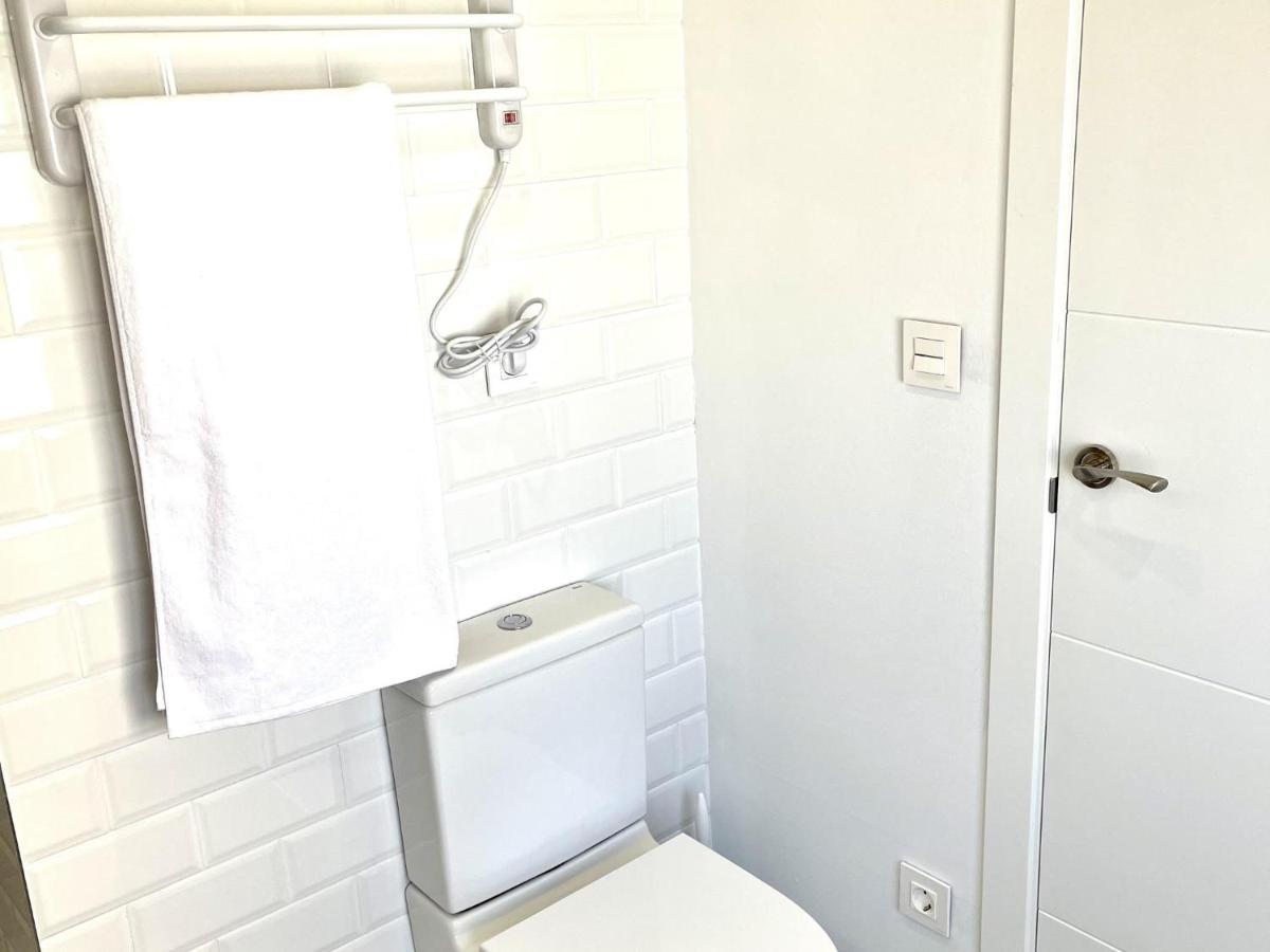 Apartbeach Mimosas Deluxe Climatizado Vistas Playa Miami Playa Ngoại thất bức ảnh